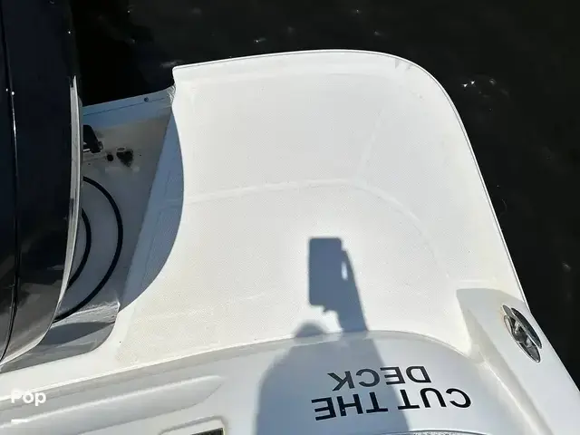 Bayliner Vr6