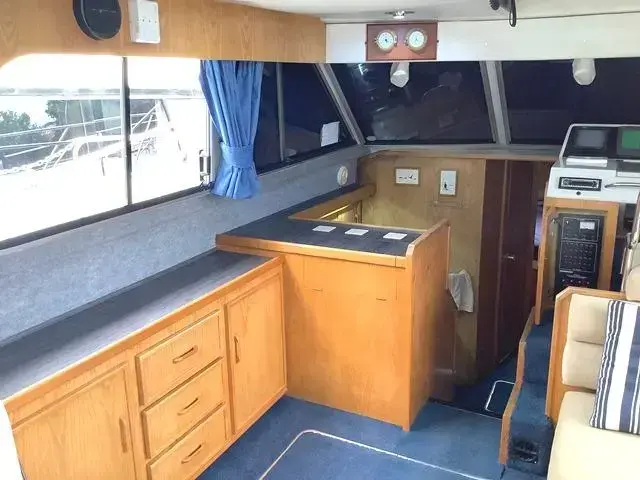 Fairline Sedan 36