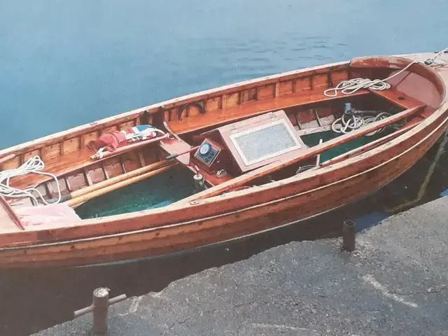 Classic 17' Clinker Motor Launch