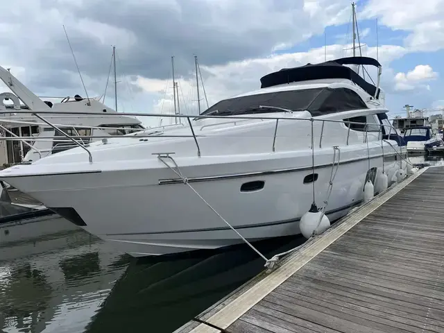 Fairline Phantom 48