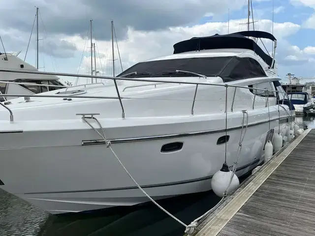 Fairline Phantom 48