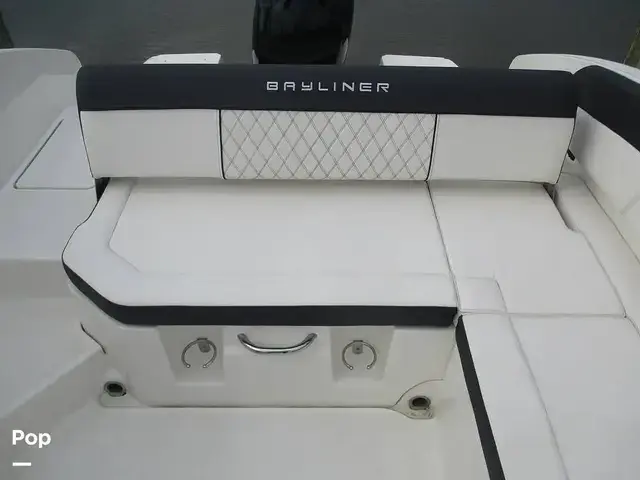 Bayliner Dx2200