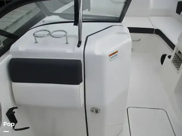 Bayliner Dx2200