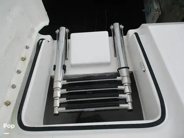 Bayliner Dx2200