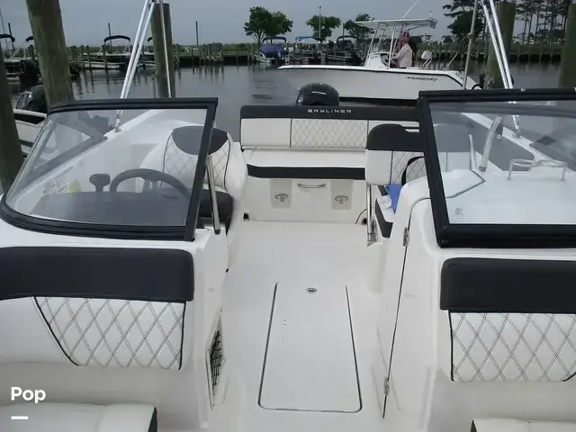 Bayliner Dx2200