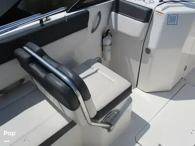 Bayliner Dx2200