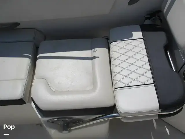 Bayliner Dx2200