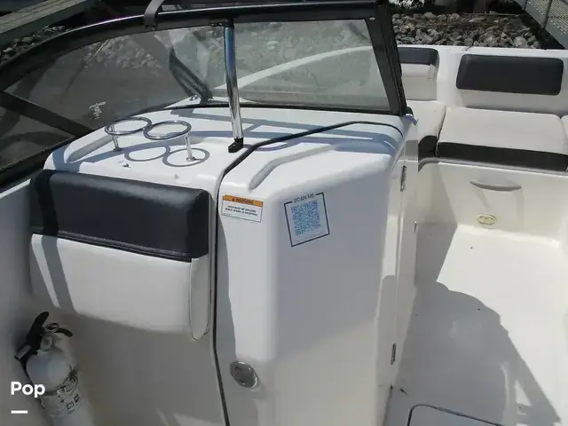 Bayliner Dx2200