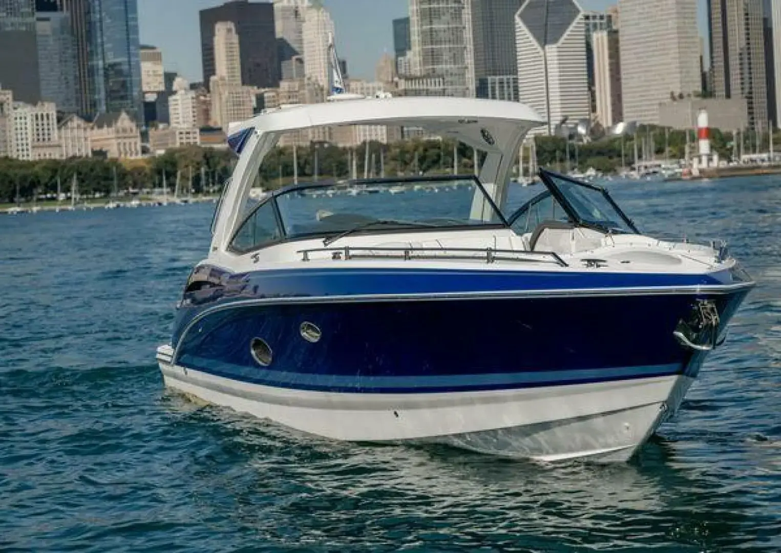 2020 Formula 350 crossover bowrider