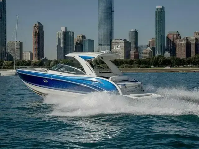 Formula 350 Crossover Bowrider