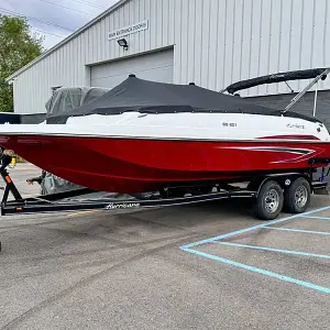 2022 Hurricane SunDeck Sport 201