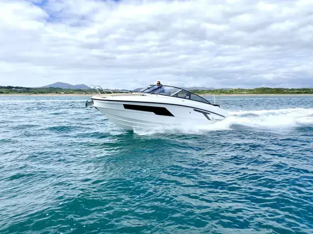 Finnmaster Day cruiser T8