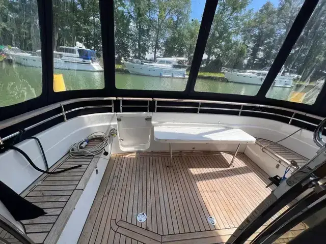 Galeon Ht 330