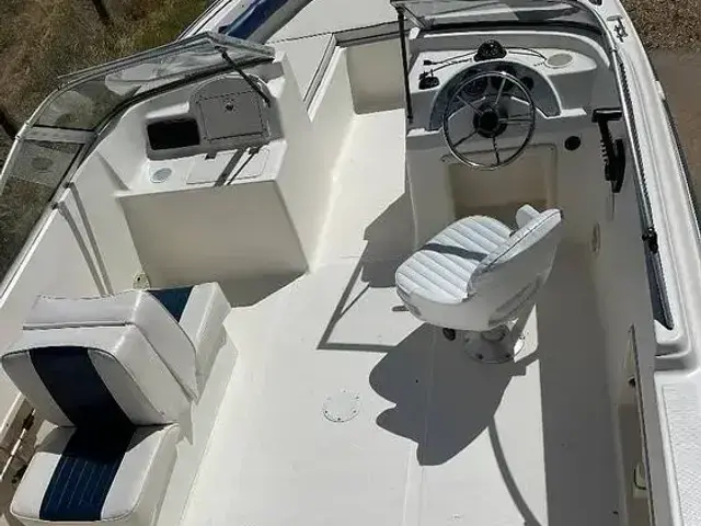 Sea Fox Boats 205DC