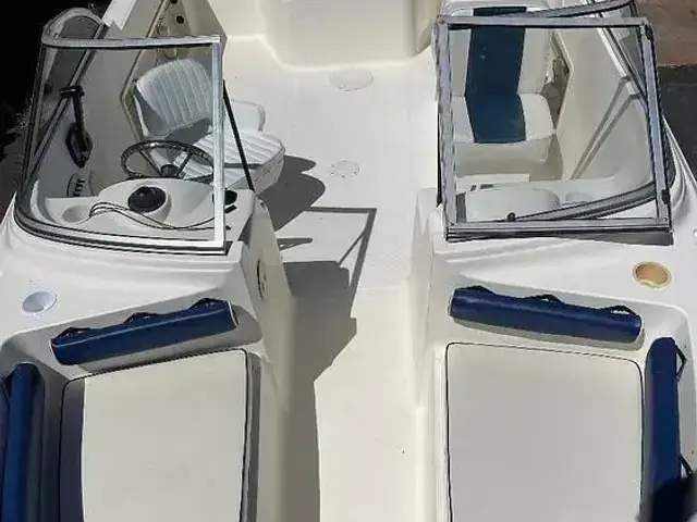 Sea Fox Boats 205DC