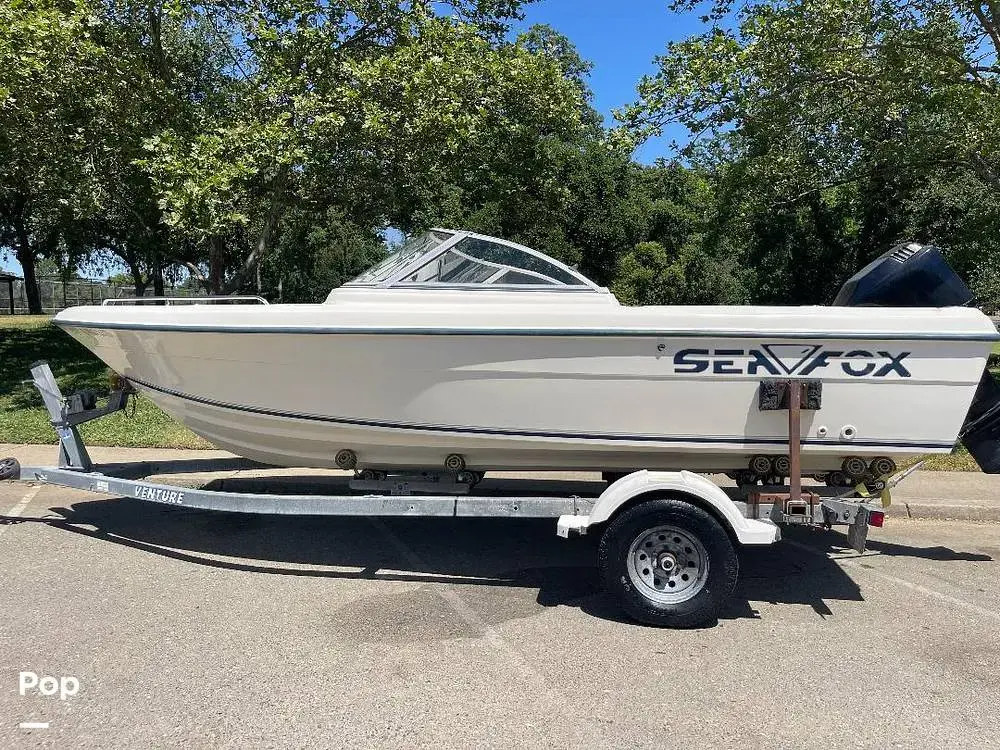 2002 Sea Fox 205dc