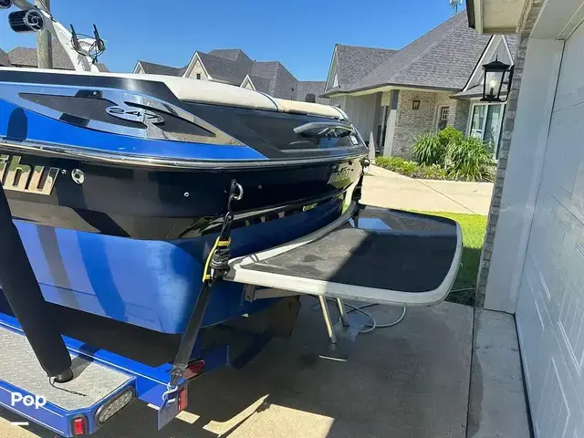 Malibu Wakesetter 247 Lsv