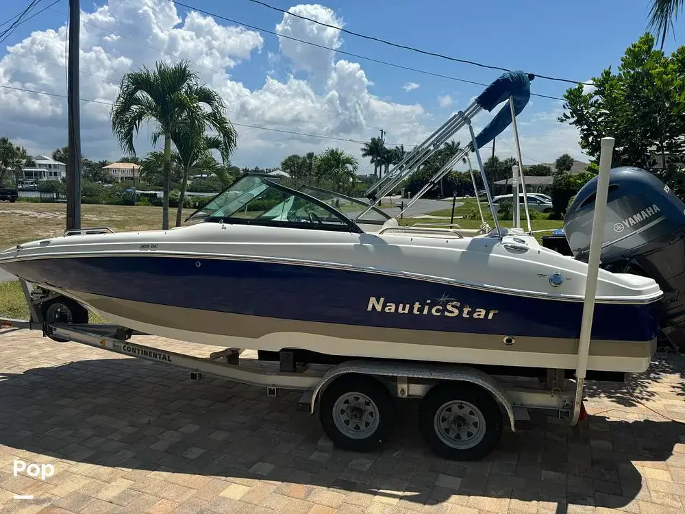 2018 Nauticstar 203dc