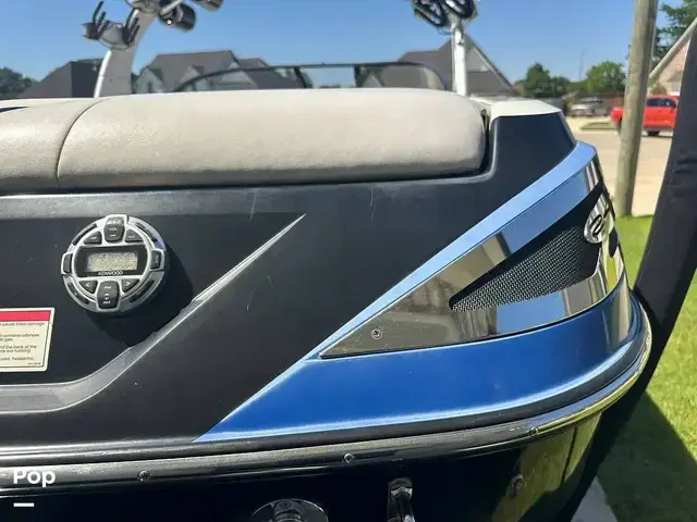 Malibu Wakesetter 247 Lsv