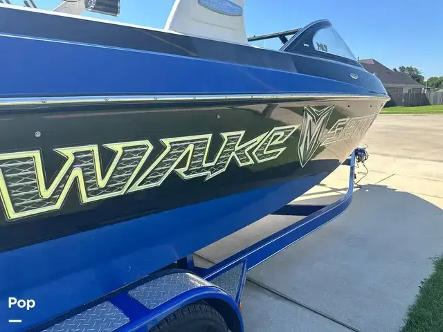 Malibu Wakesetter 247 Lsv