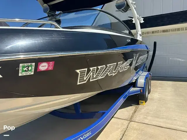 Malibu Wakesetter 247 Lsv