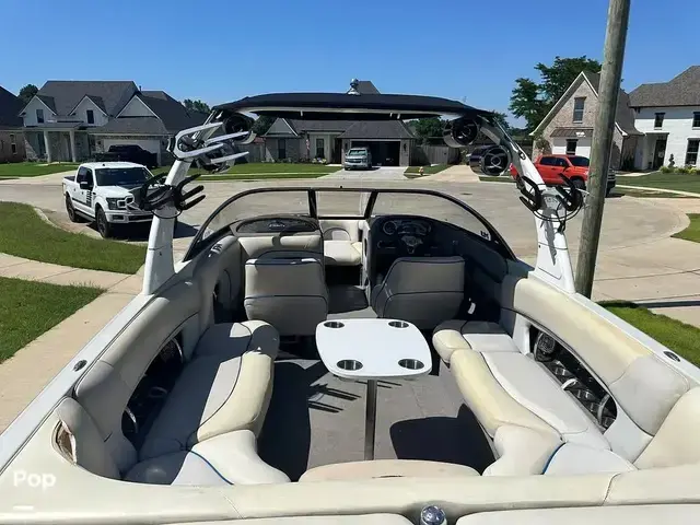 Malibu Wakesetter 247 Lsv