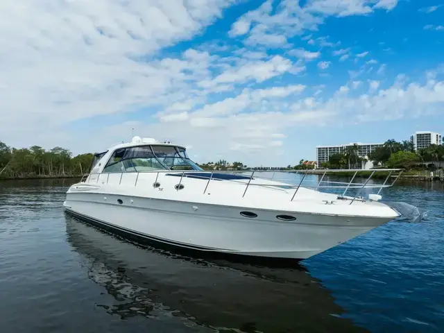 Sea Ray Sun Sport