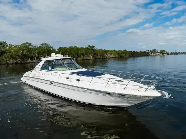 Sea Ray Sun Sport