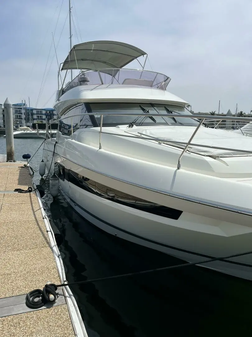 2019 Prestige 460