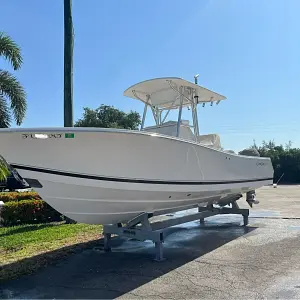 2005 Regulator Boats 24 FS