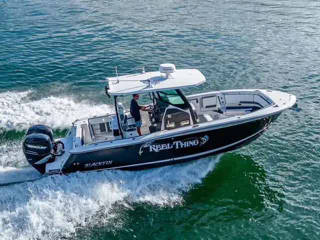 Blackfin Boats 272 CC