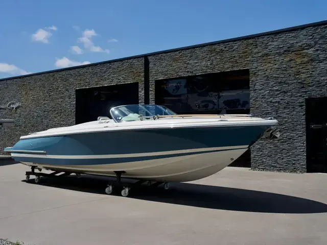 Chris-Craft Corsair 25-27