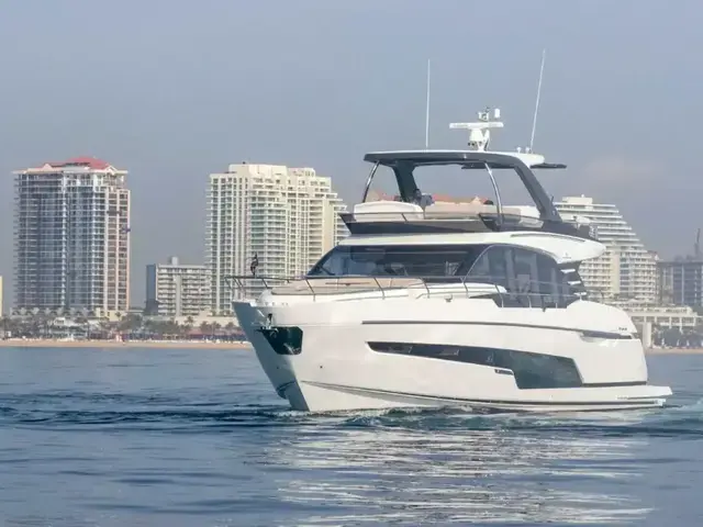 Fairline Squadron 68