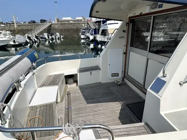 Aquastar 38 Ocean Ranger