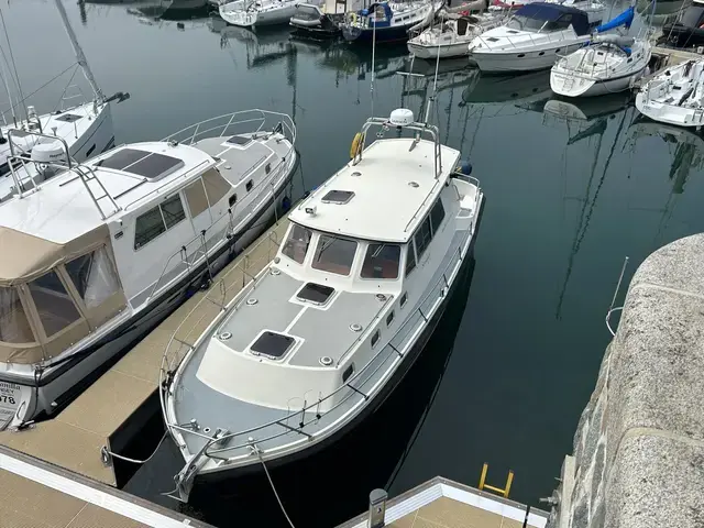 Aquastar 38 Ocean Ranger