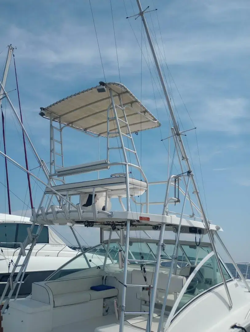 2003 Luhrs 36 open