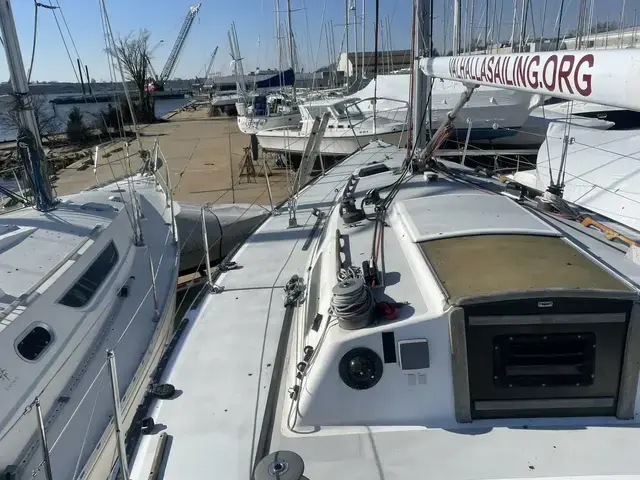 J Boats J35