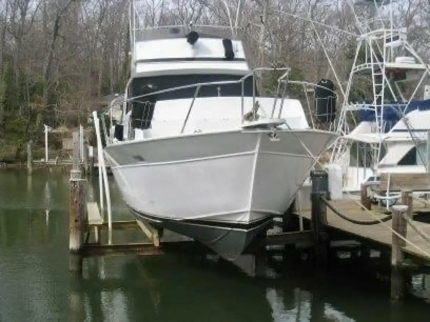 1988 Marinette 32 express