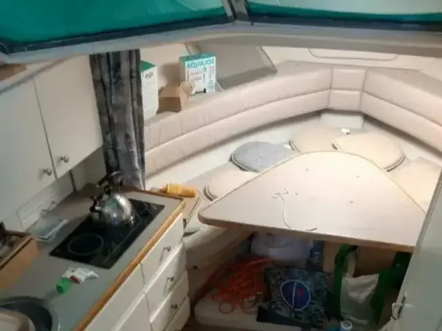 Carver 33 Aft Cabin