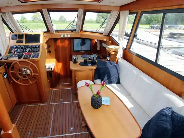 Linssen 382 SCX