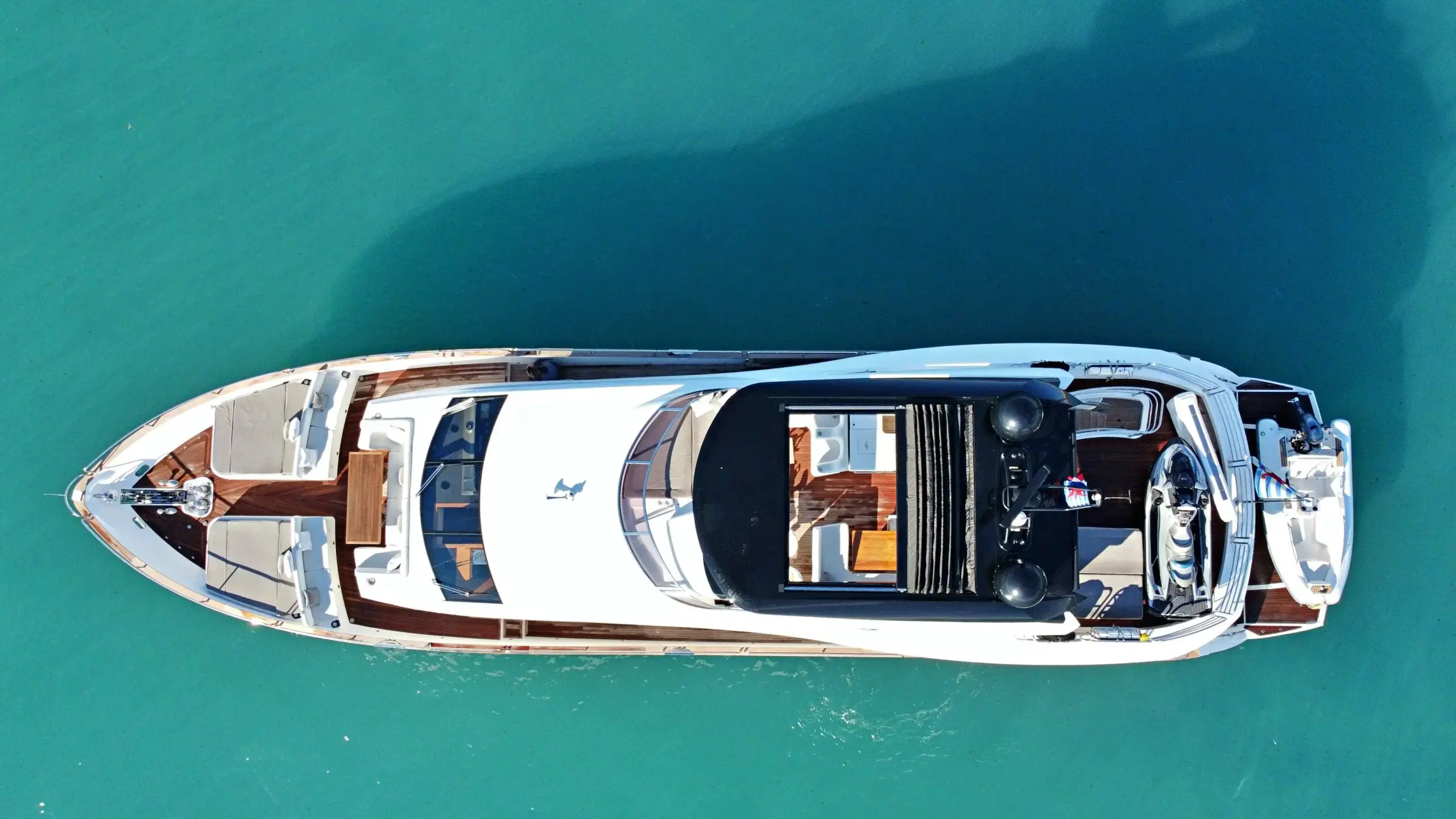 2013 Sunseeker yacht 28m