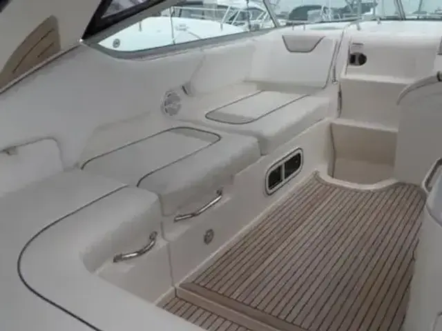 Sea Ray 305 Sundancer