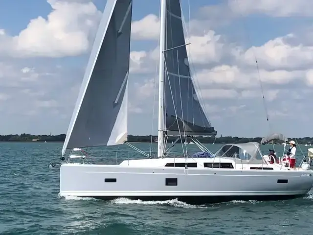 Hanse 388