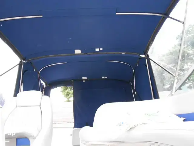 Chaparral 260 Signature