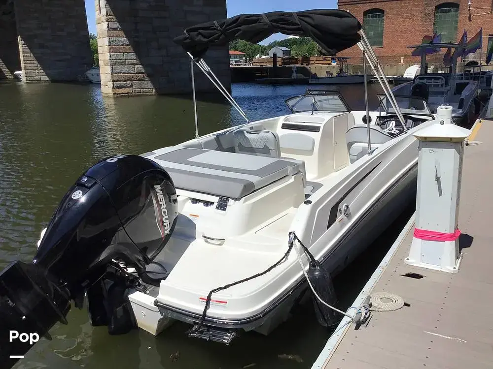 2023 Bayliner vr6 ob