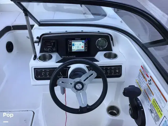 Bayliner Dx 2200