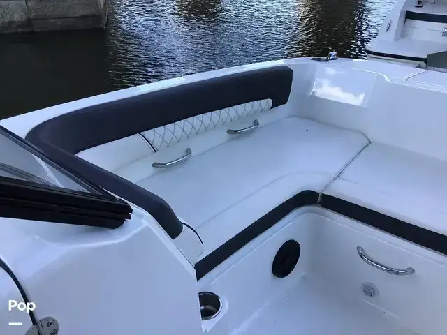 Bayliner Dx 2200