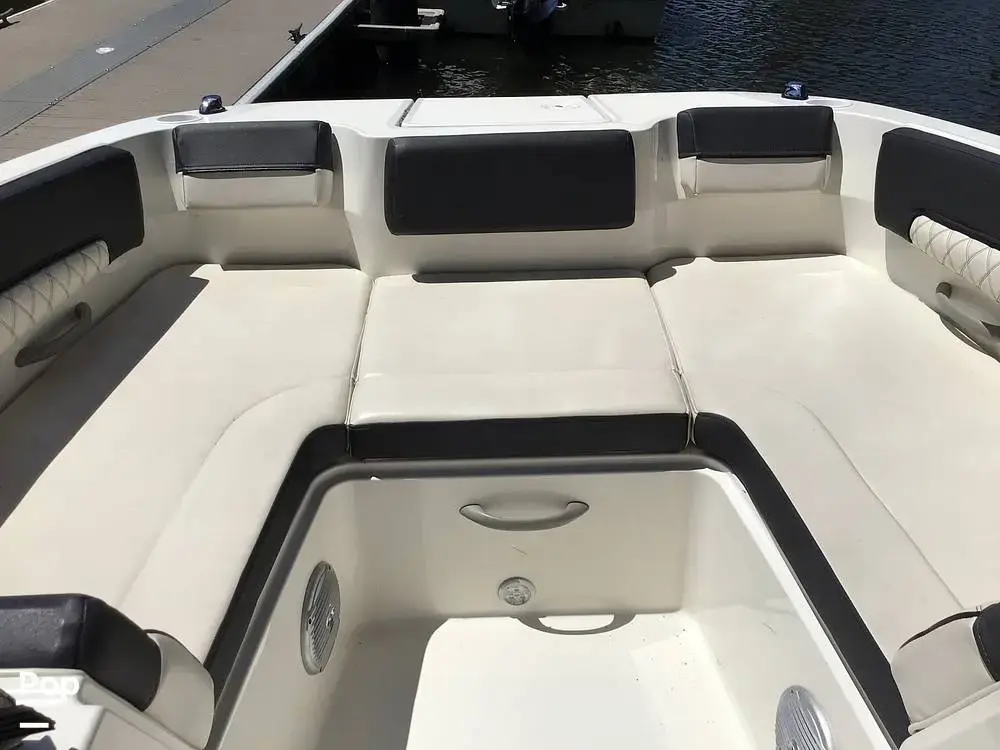 2022 Bayliner dx 2200