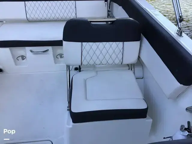 Bayliner Dx 2200