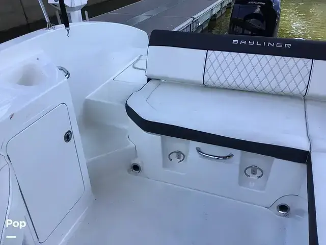 Bayliner Dx 2200